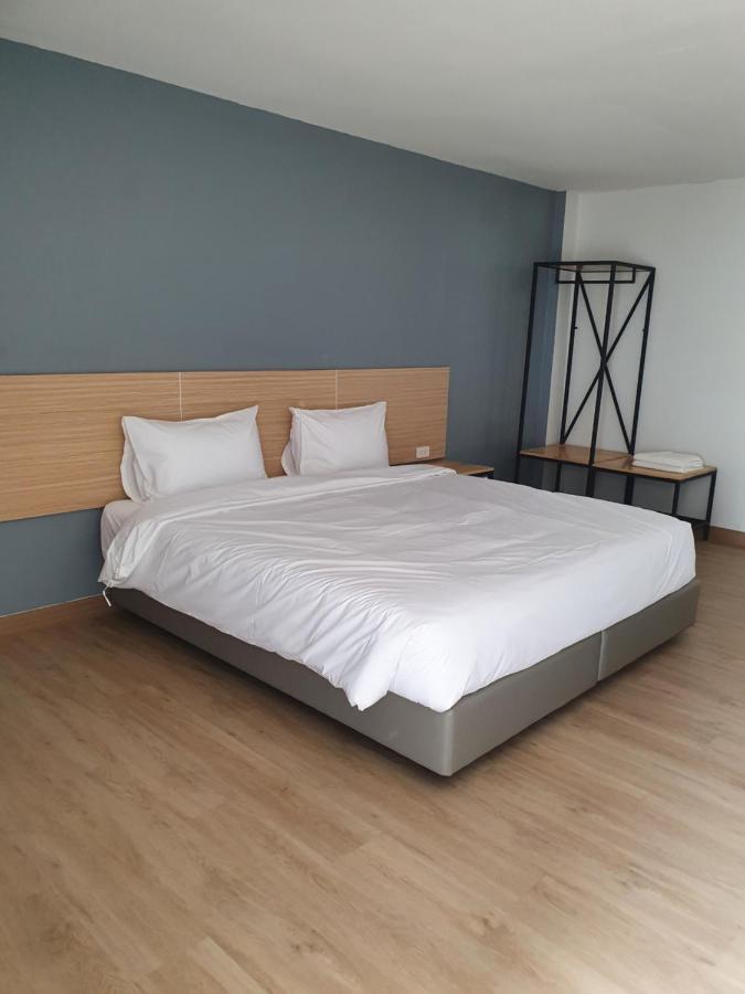 Neo Hotel Khon Kaen Buitenkant foto
